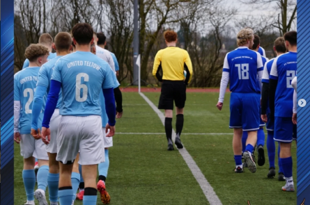 ELF KÄMPFER, EIN TEAM – DIE 1. MÄNNER VON UNITED ZEIGT HERZ!